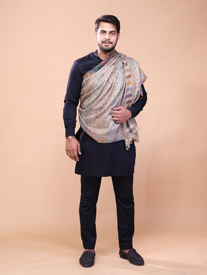 shawl male