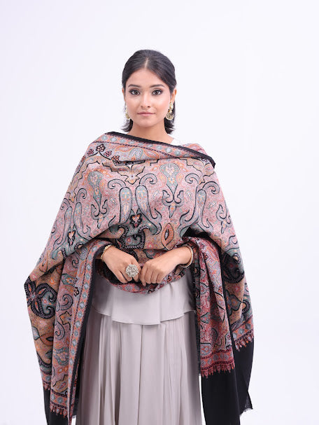 Vertical Paisley Embroidery Shawl Black