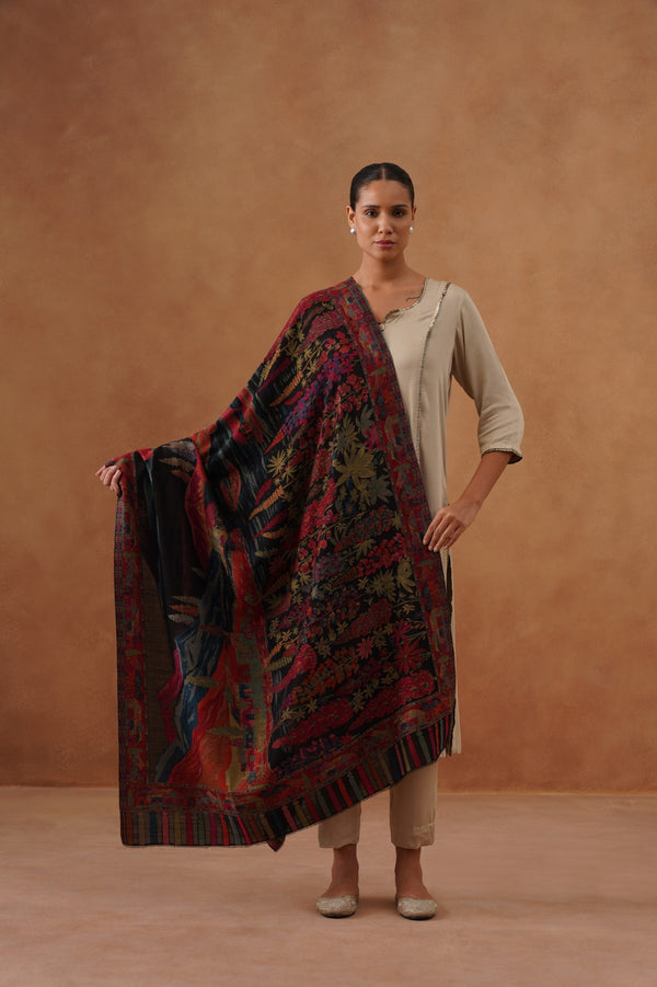 Valley View Reversible Kani Shawl Black