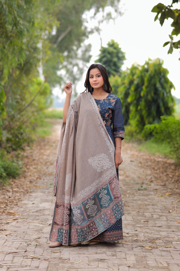 Paisley Kunj Palla Kani Shawl Beige