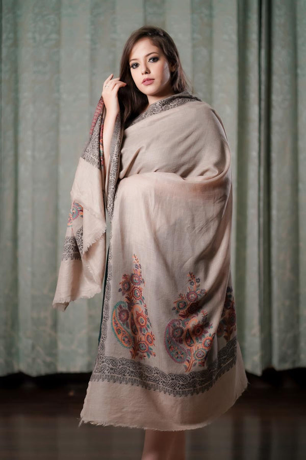 Fine Wool Floral Kani Palla Stole